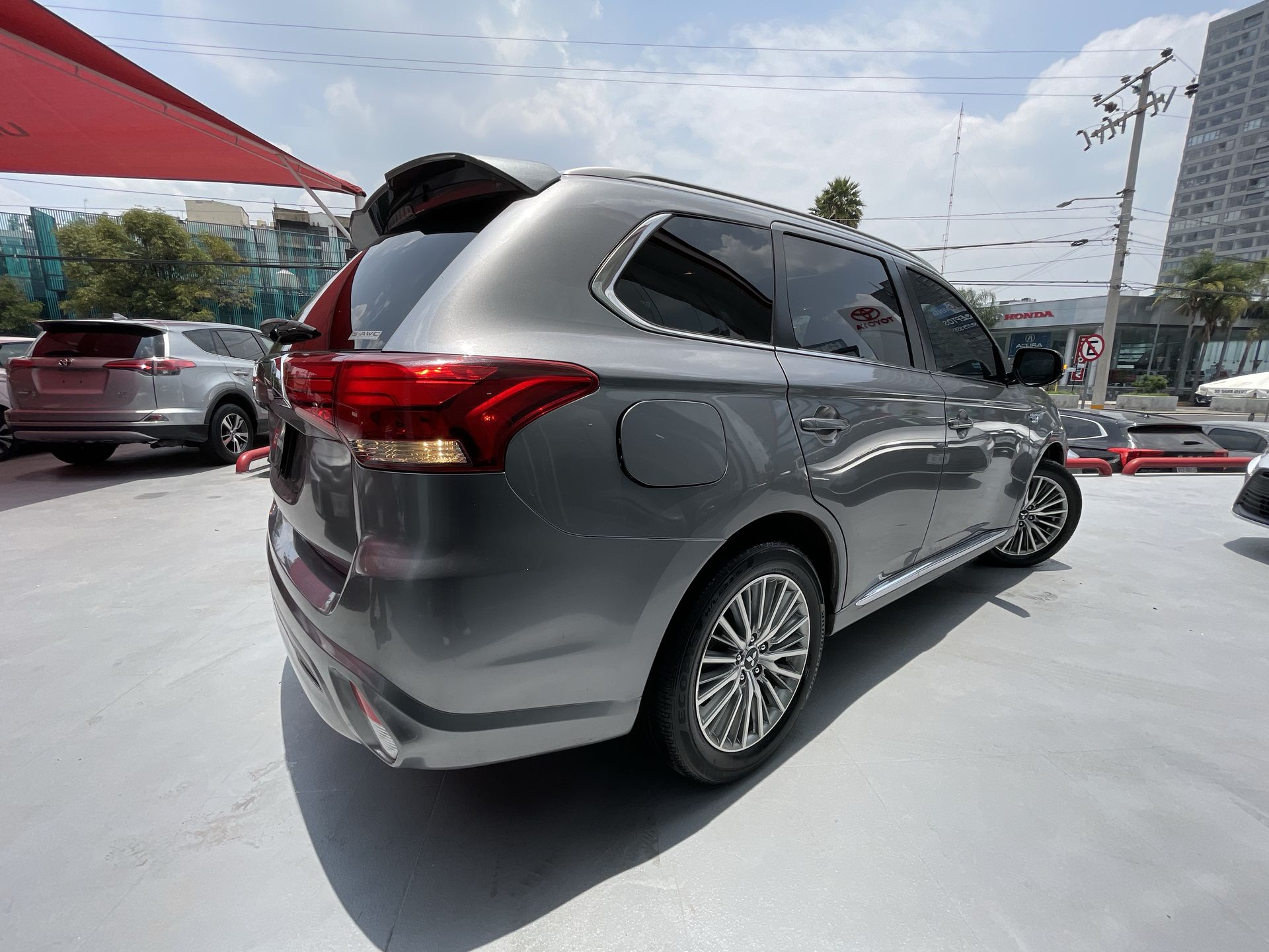 2021 Mitsubishi OUTLANDER LIMITED