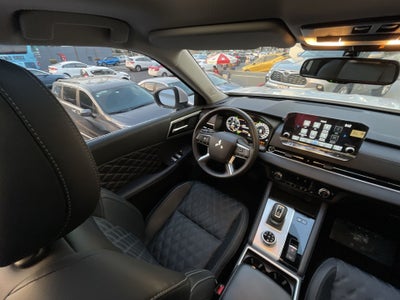 2024 Mitsubishi OUTLANDER DIAMOND