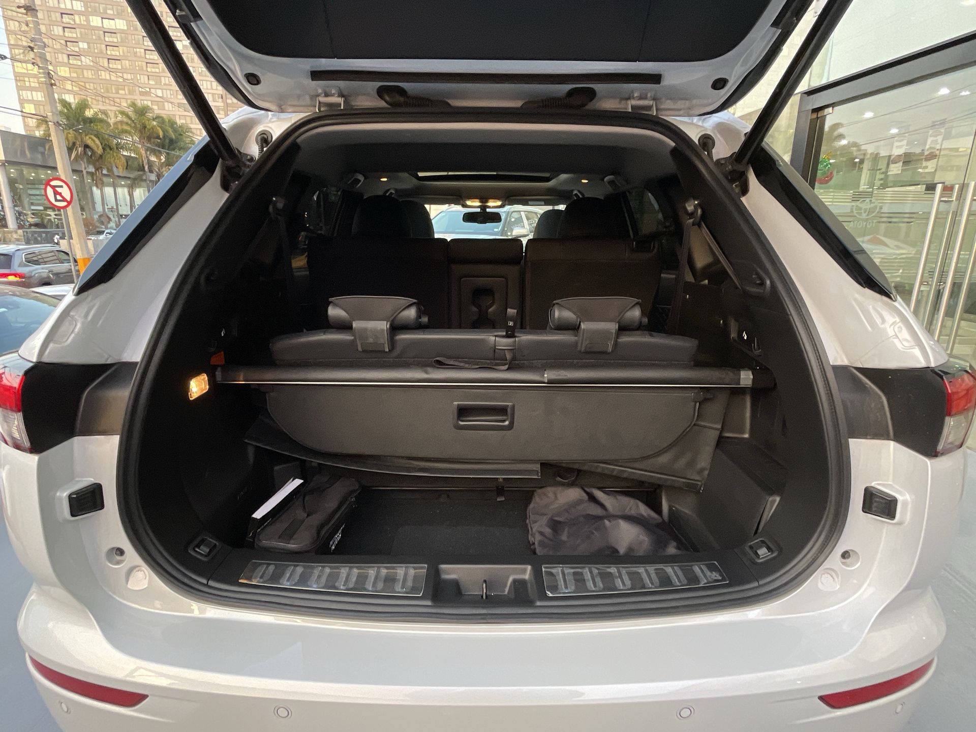 2024 Mitsubishi OUTLANDER DIAMOND