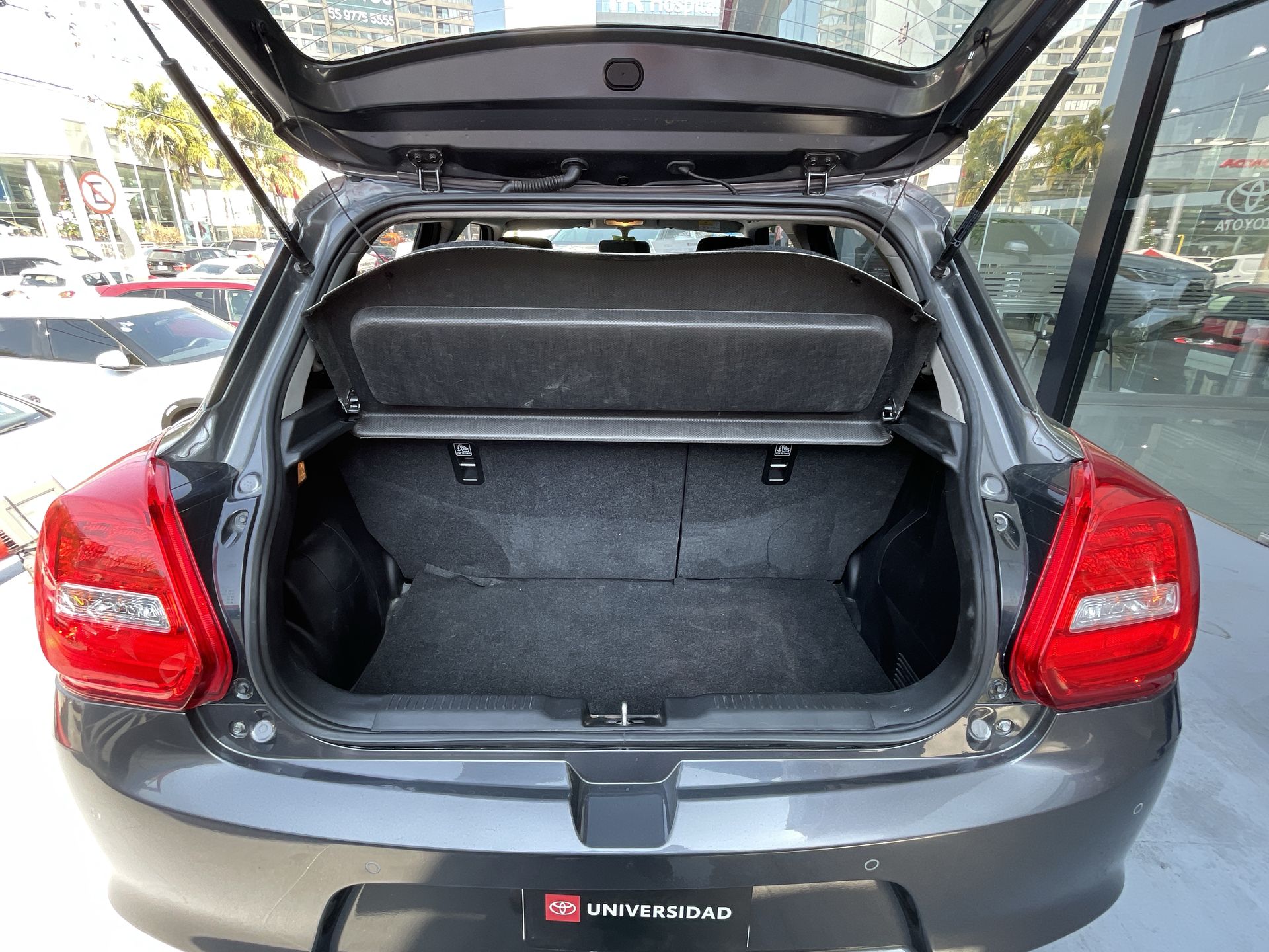 2023 SUZUKI SWIFT GLX CVT