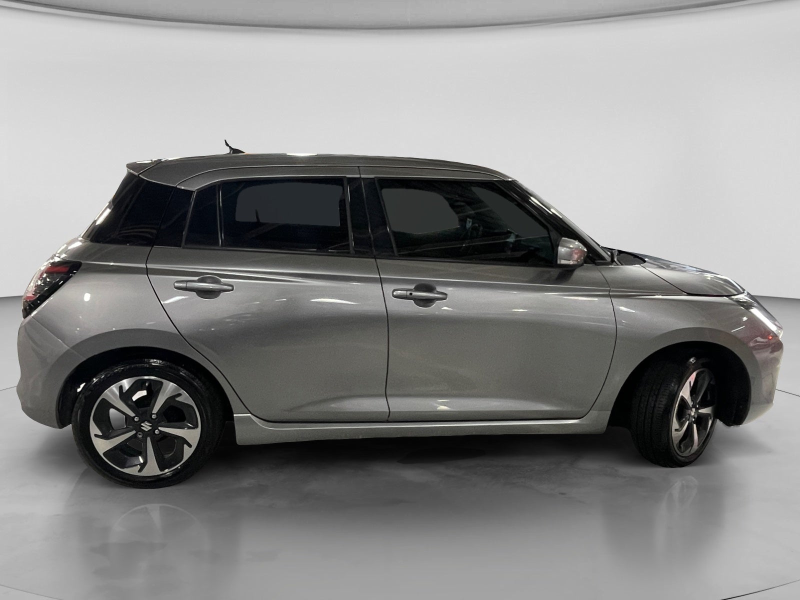 2026 SUZUKI SWIFT BOOSTERGREEN GLX CVT