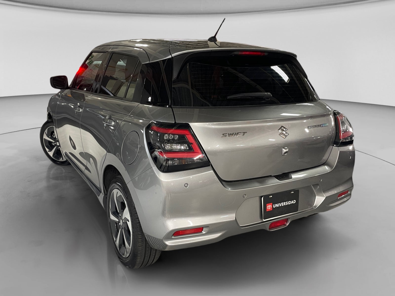 2026 SUZUKI SWIFT BOOSTERGREEN GLX CVT