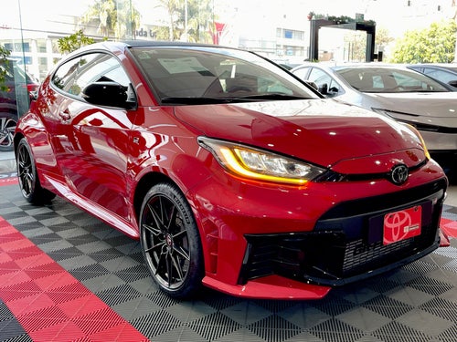 2025 Toyota YARIS GR