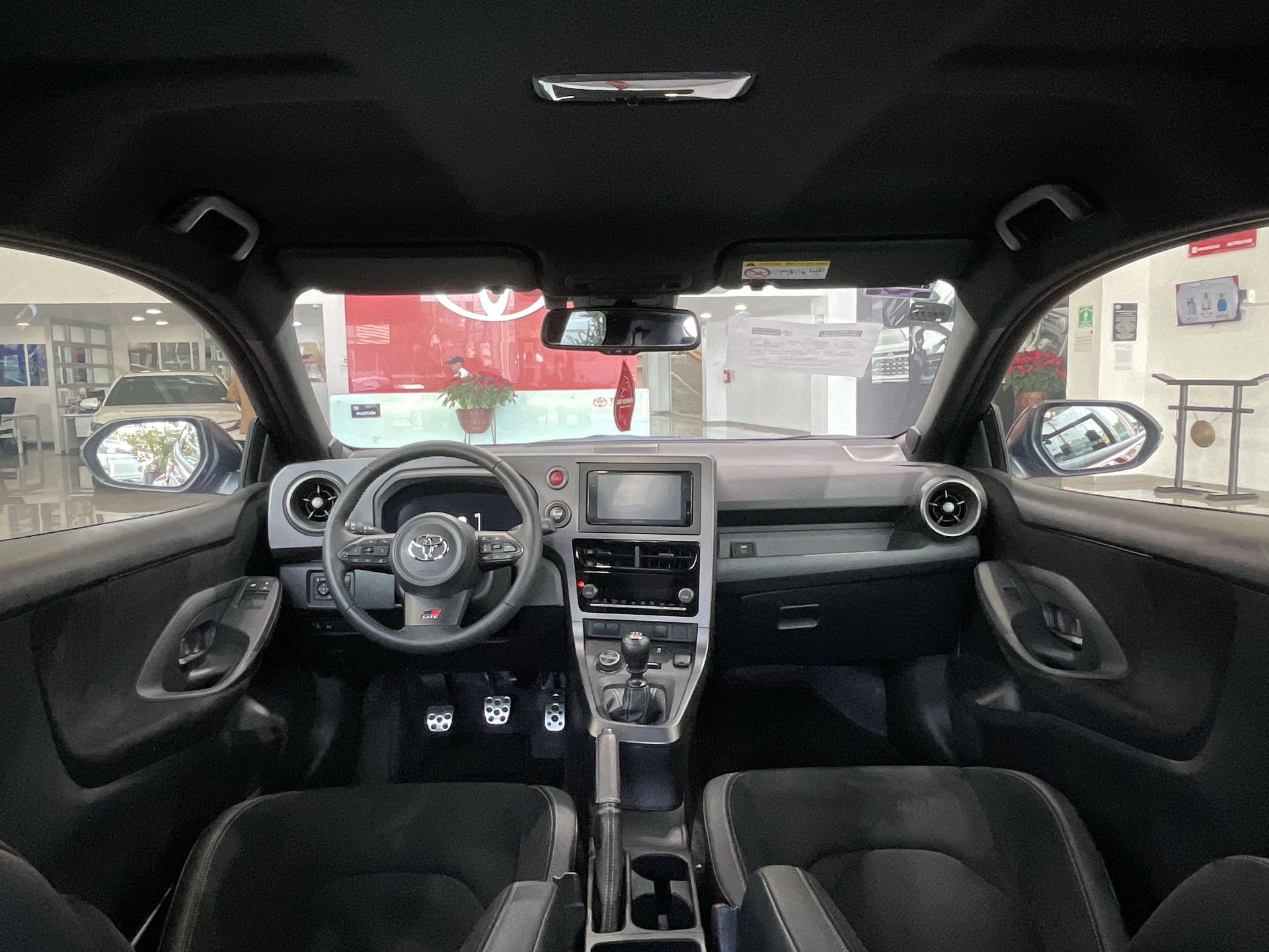 2025 Toyota YARIS GR