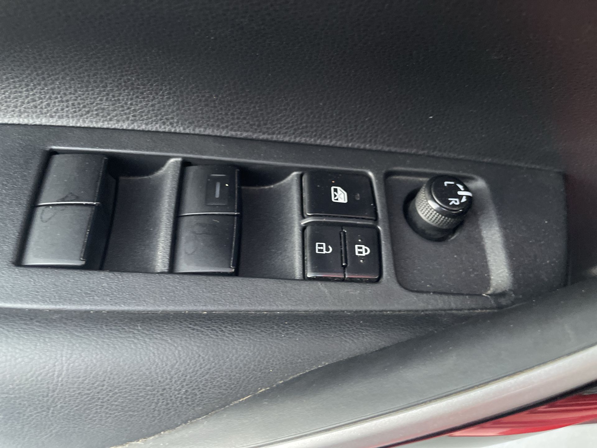 2021 Toyota COROLLA LE HV