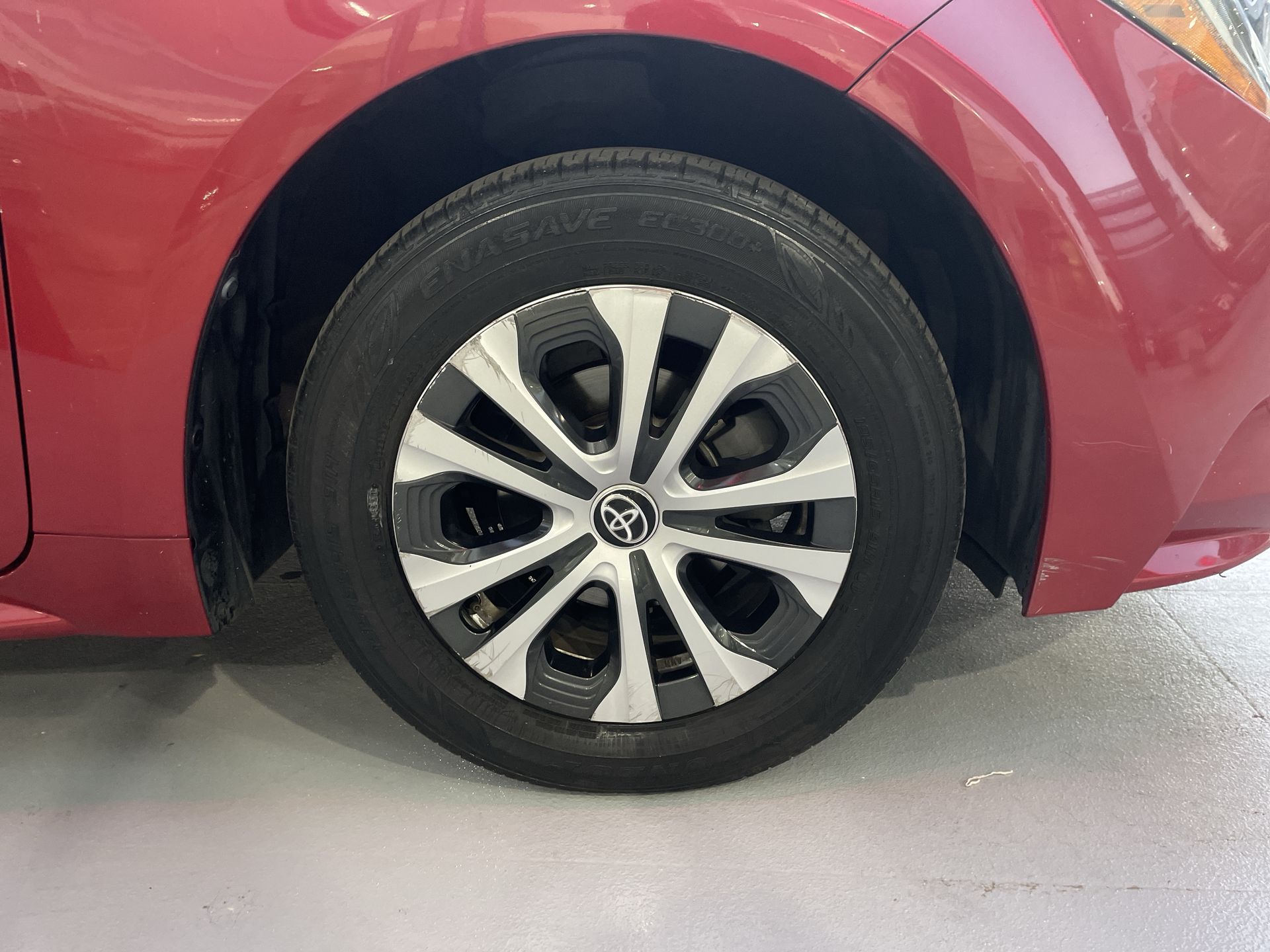 2021 Toyota COROLLA LE HV