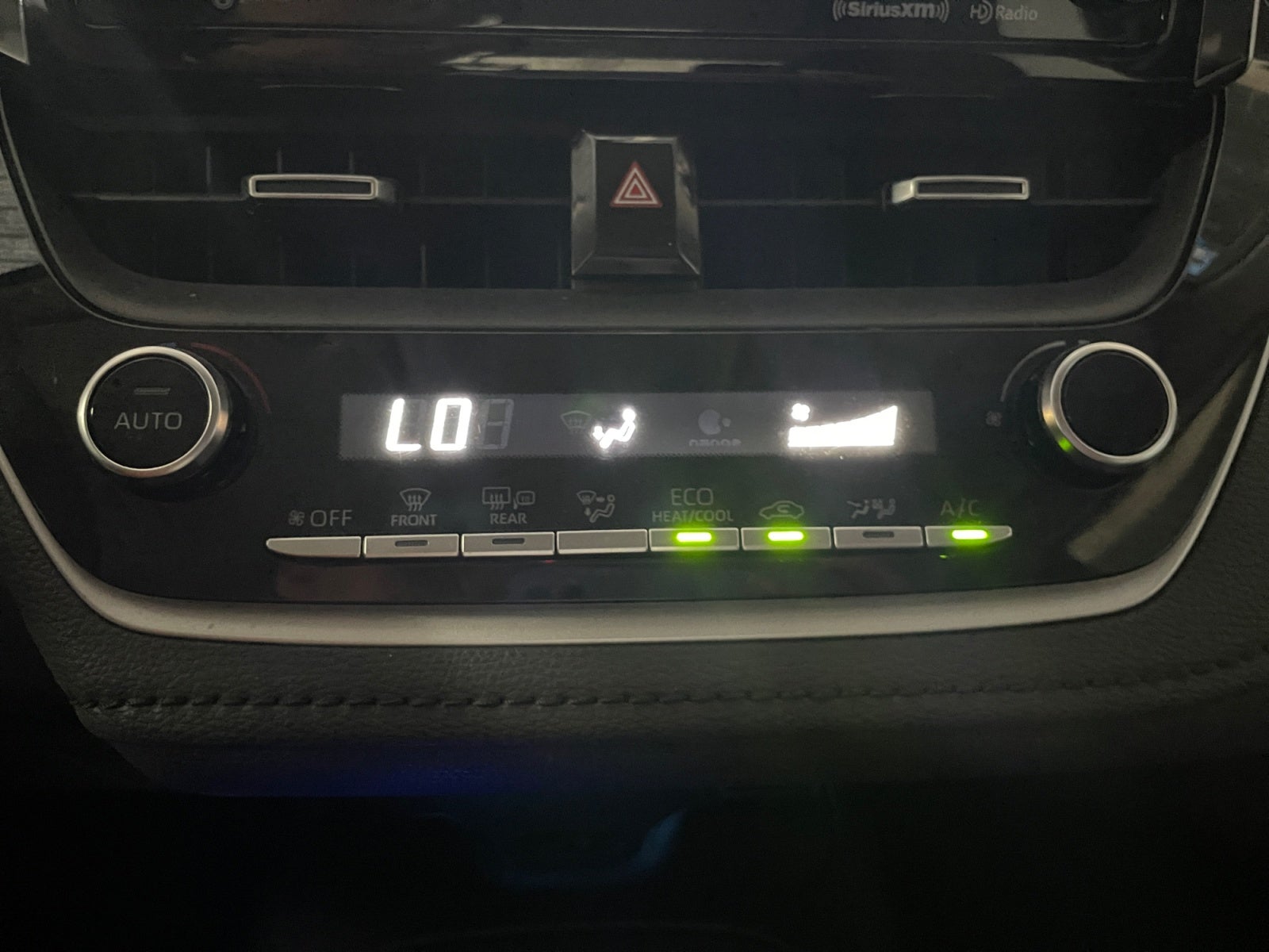 2020 Toyota COROLLA LE HV