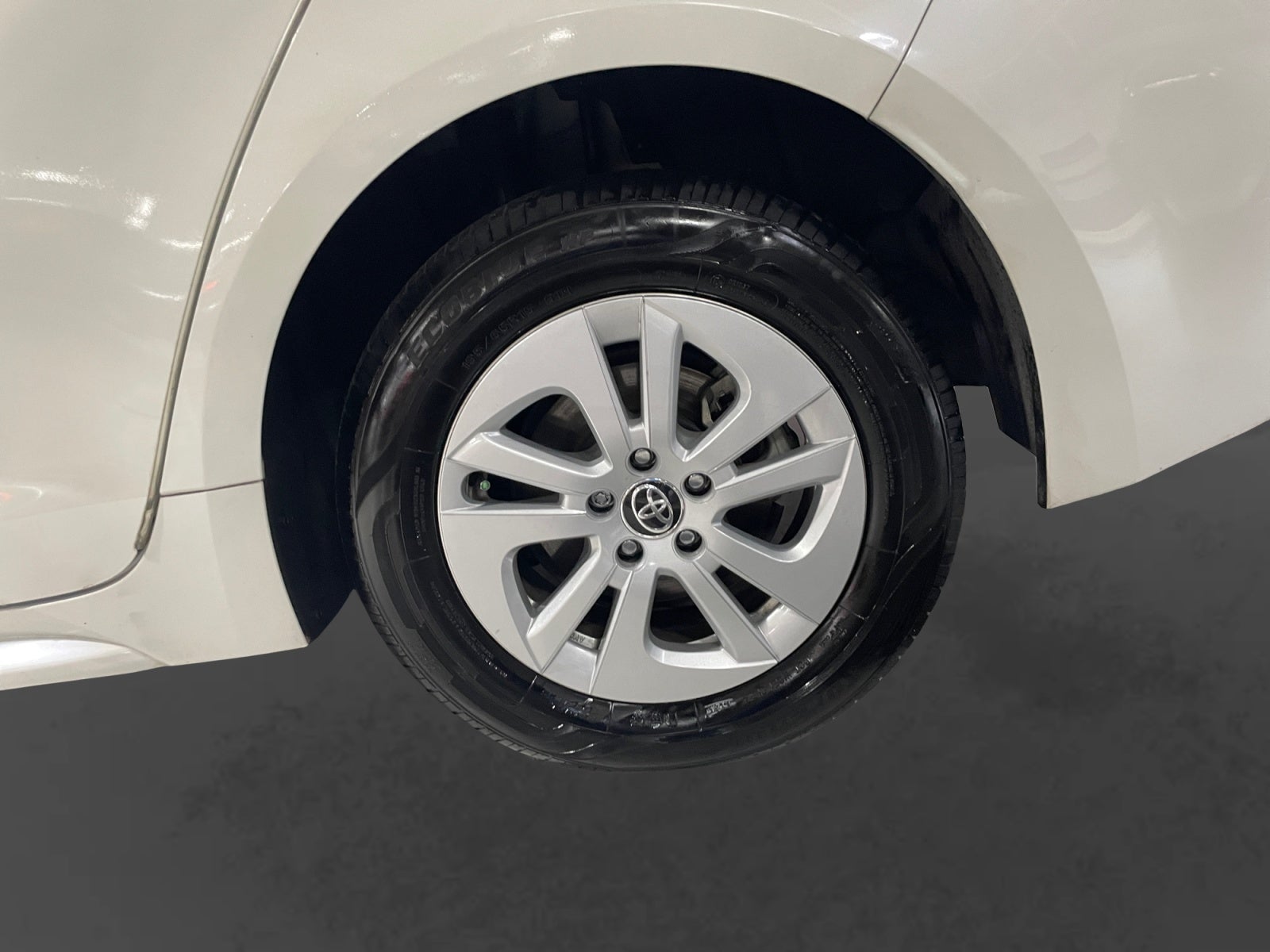 2020 Toyota COROLLA LE HV