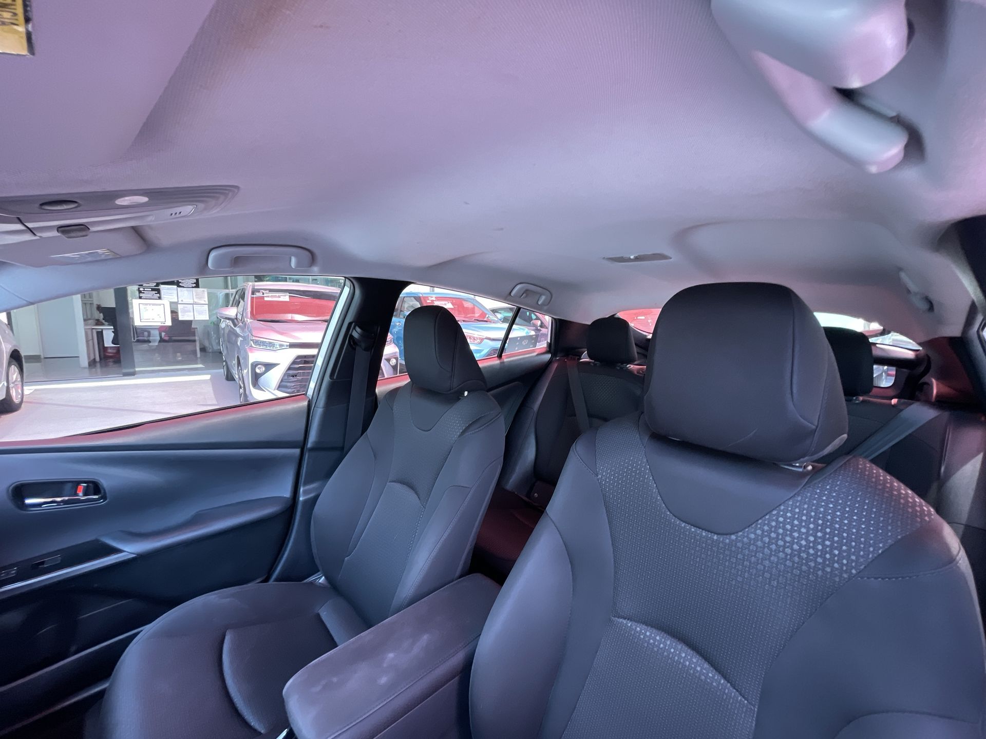 2021 Toyota PRIUS BASE BASE