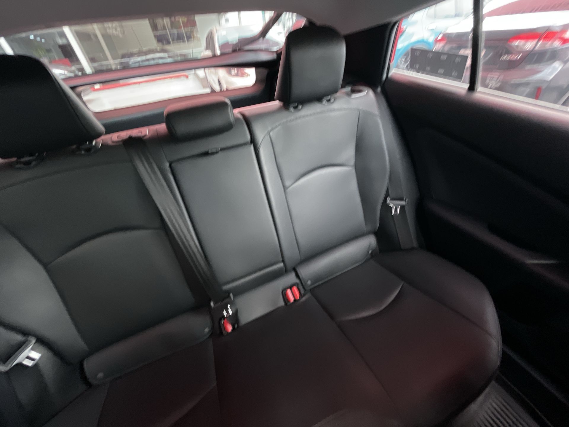 2022 Toyota PRIUS BASE PREMIUM