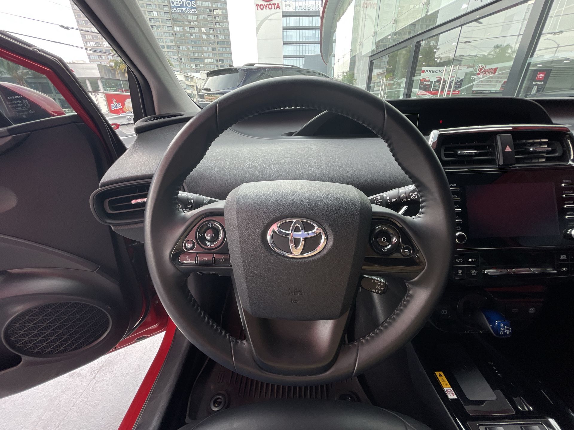 2022 Toyota PRIUS BASE PREMIUM