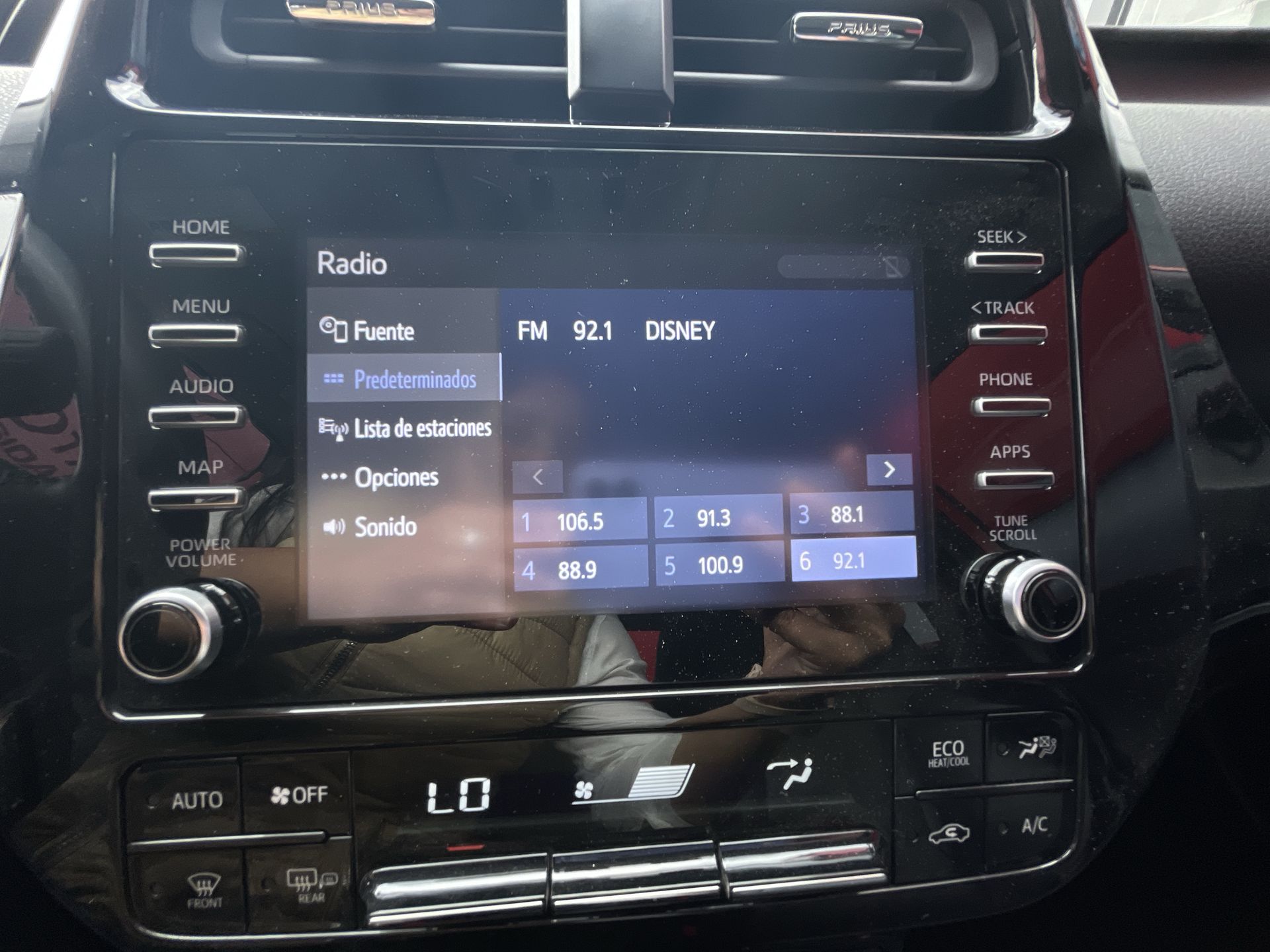 2022 Toyota PRIUS BASE PREMIUM
