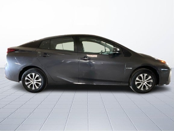 2022 Toyota PRIUS BASE