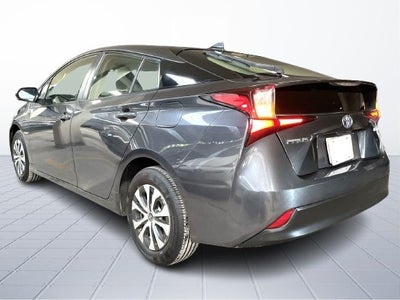 2022 Toyota PRIUS BASE