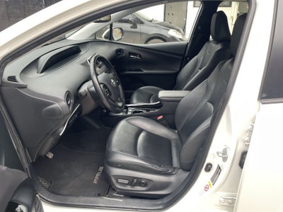 2021 Toyota PRIUS PREMIUM