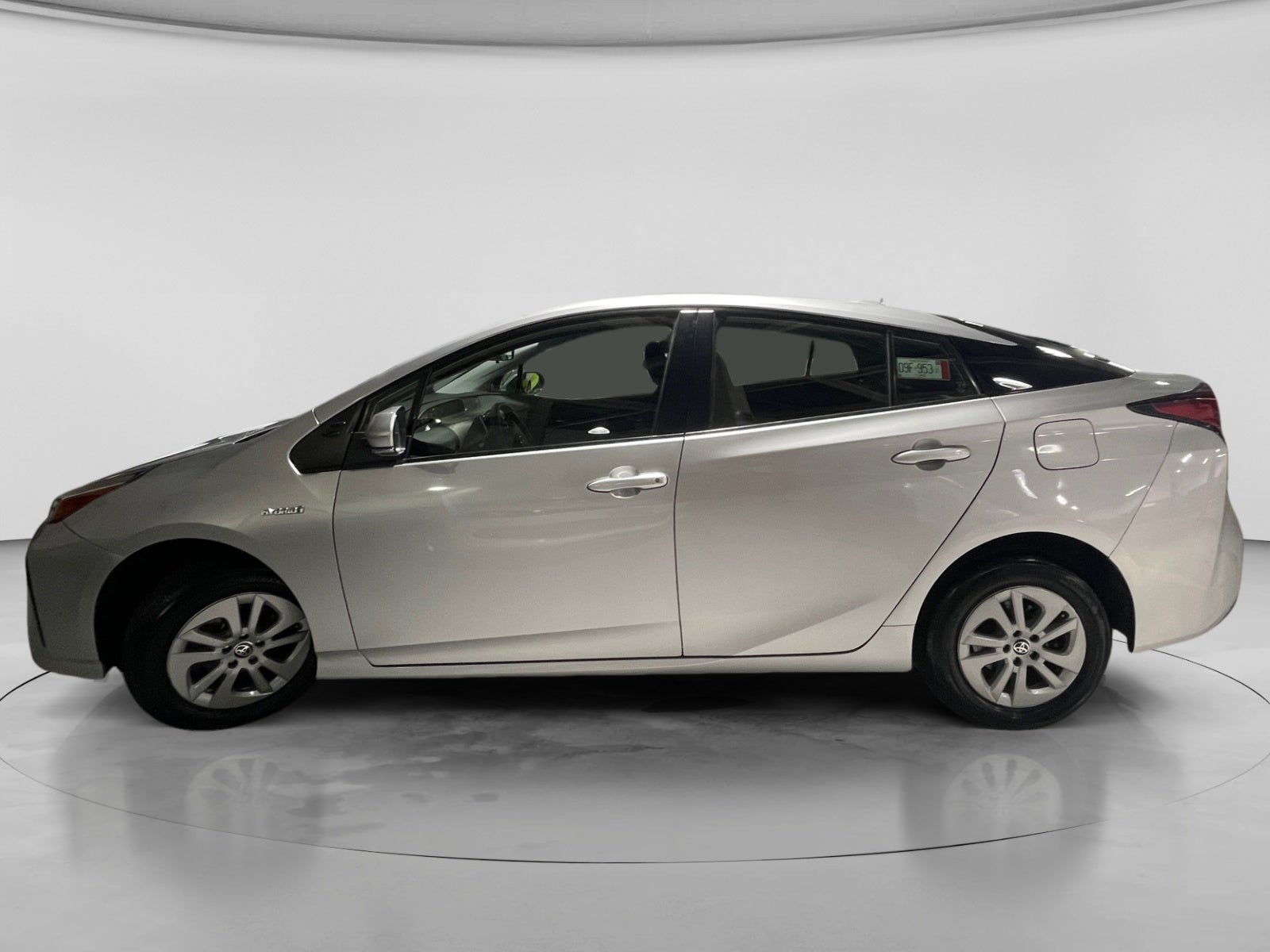 2020 Toyota PRIUS BASE