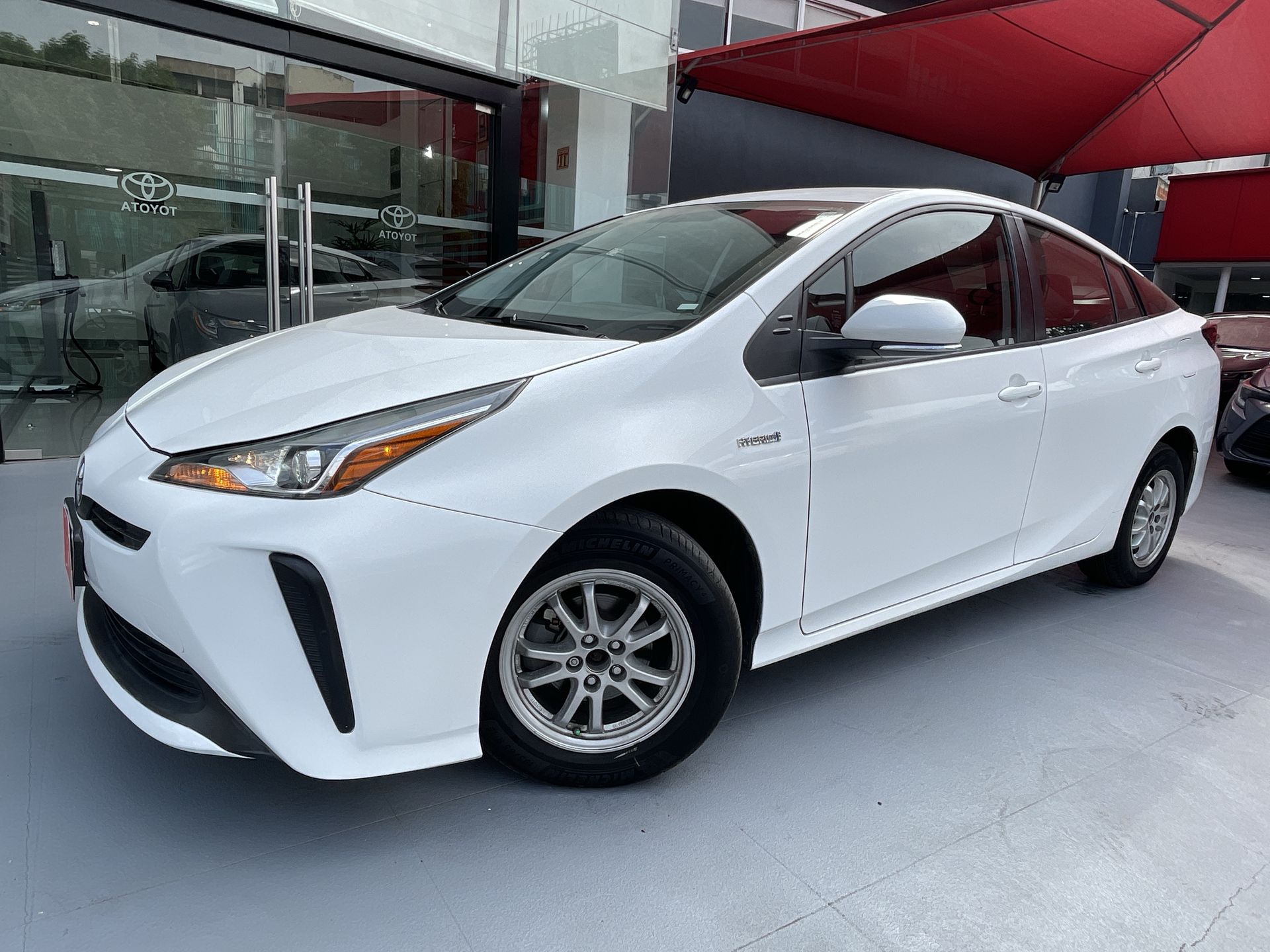 2020 Toyota PRIUS BASE BASE