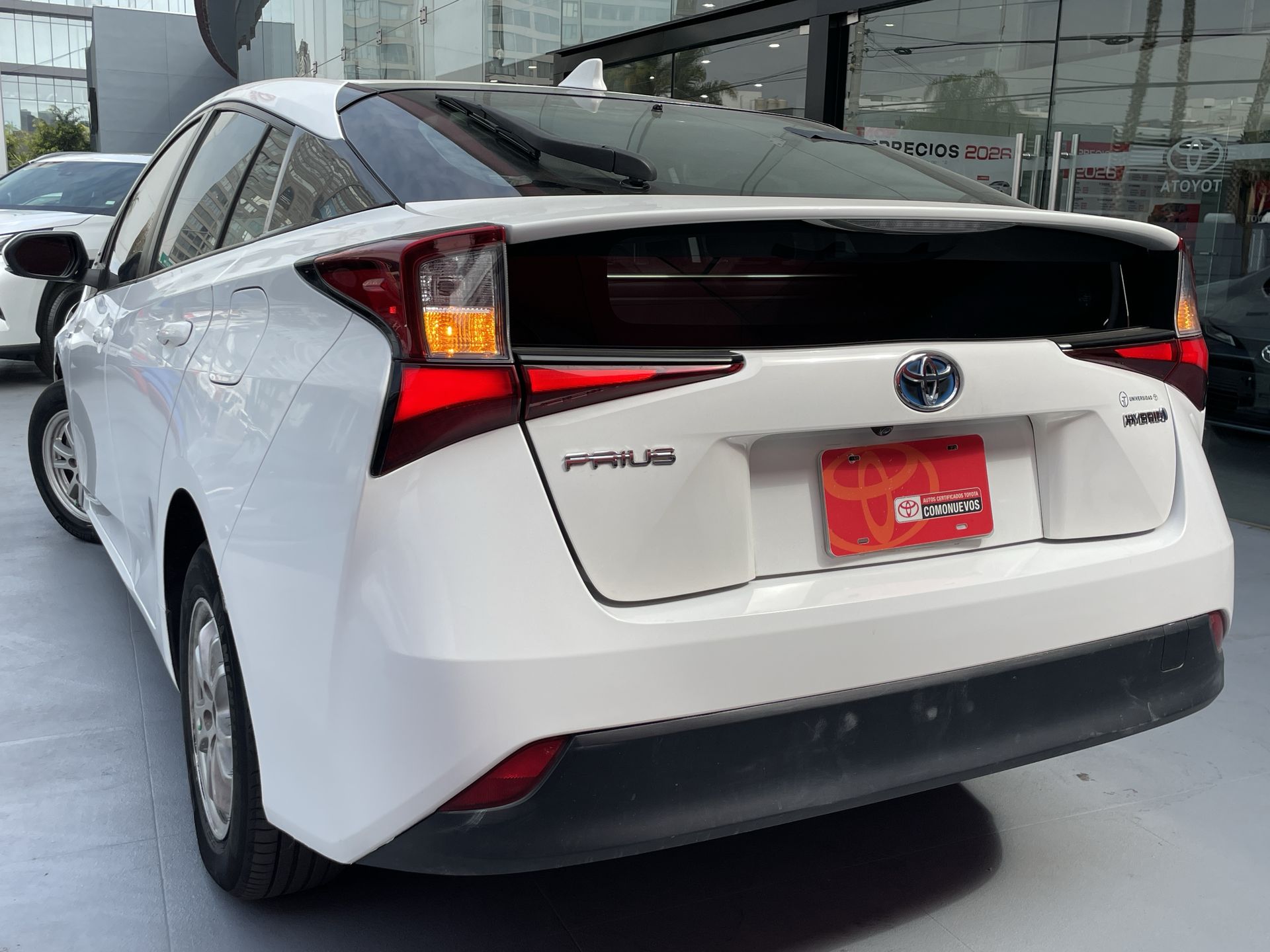 2020 Toyota PRIUS BASE BASE