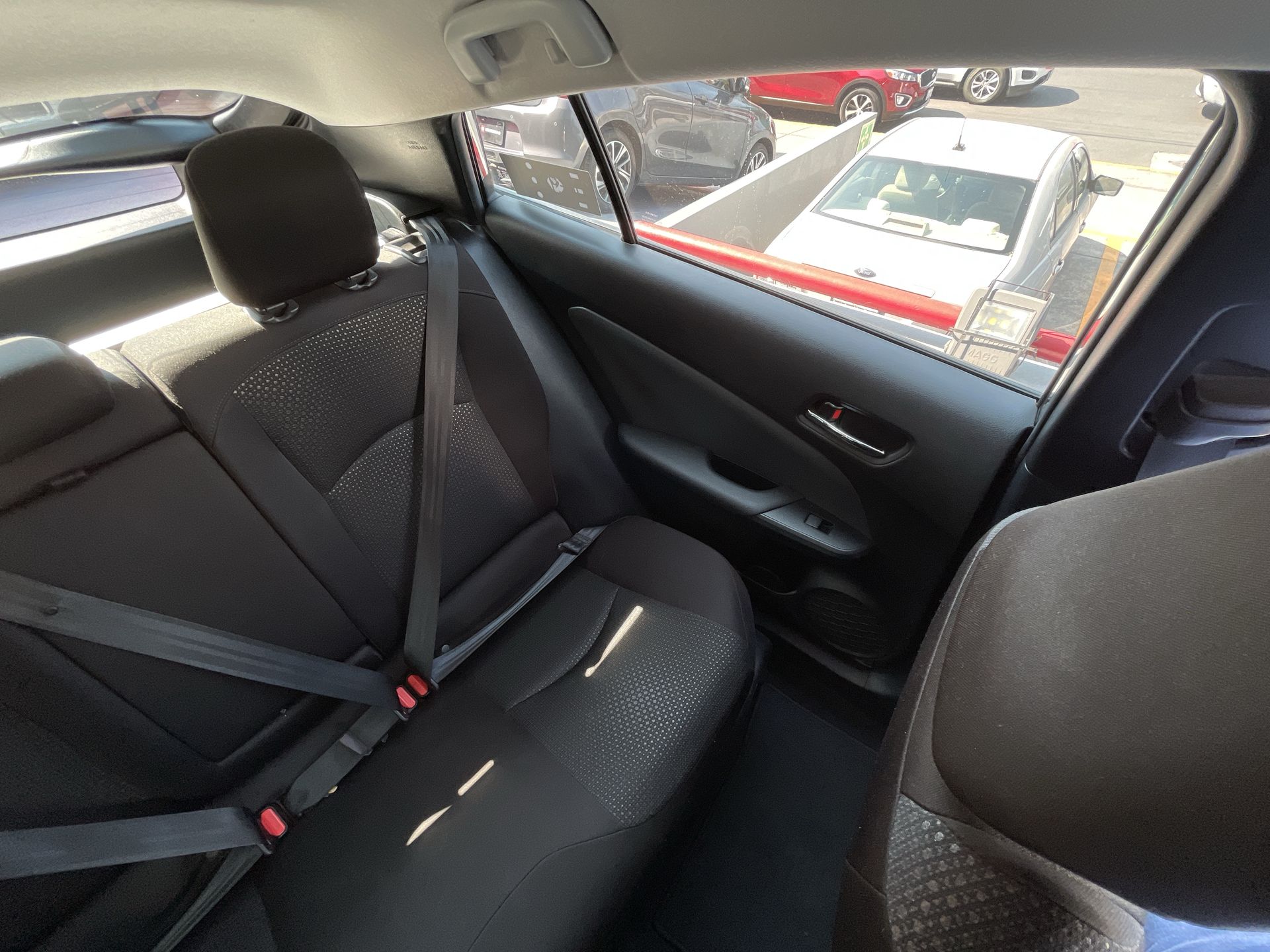 2020 Toyota PRIUS BASE