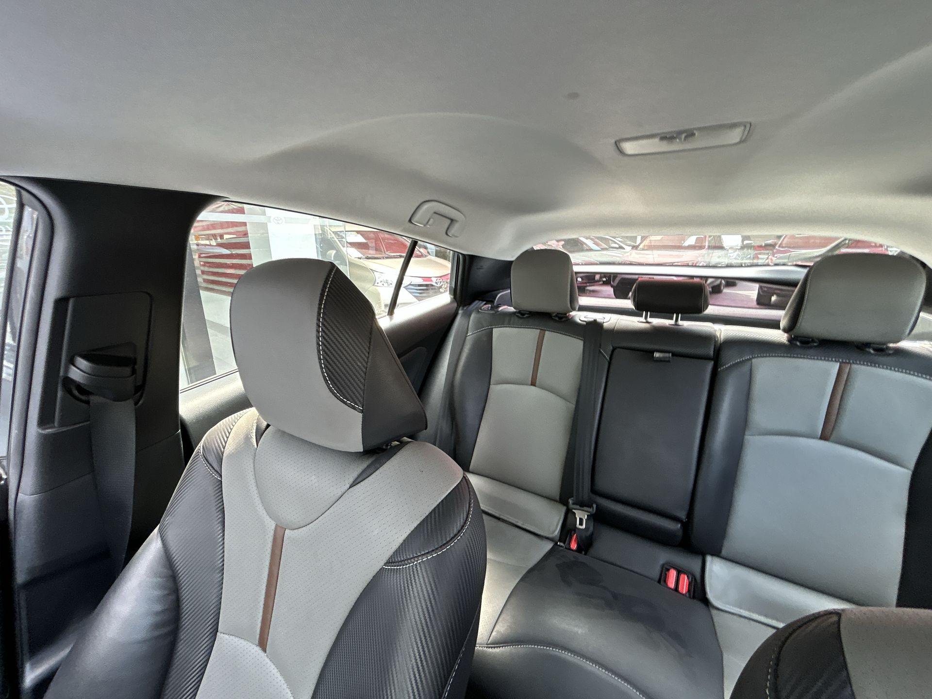 2020 Toyota PRIUS BASE BASE