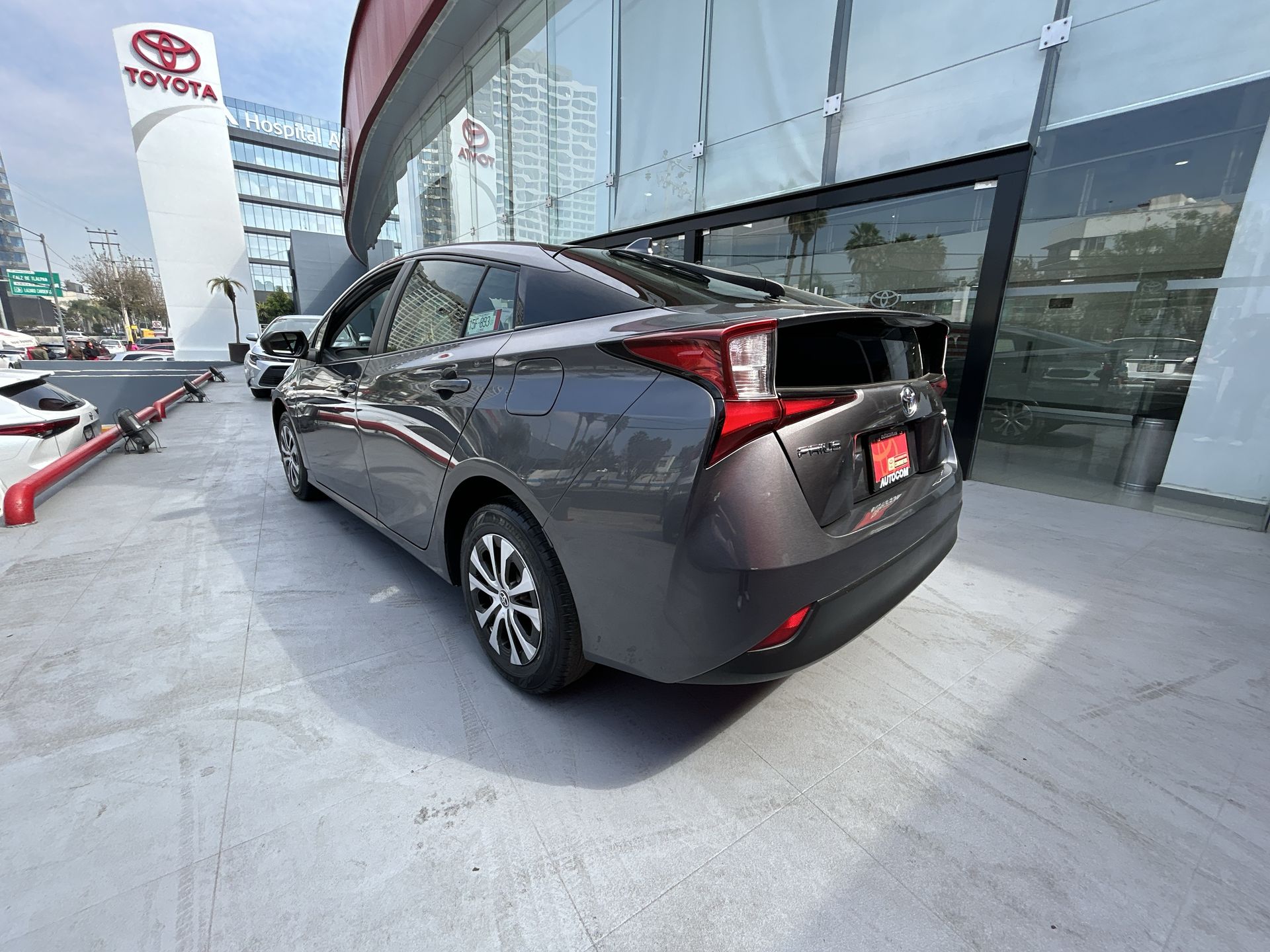2020 Toyota PRIUS BASE BASE