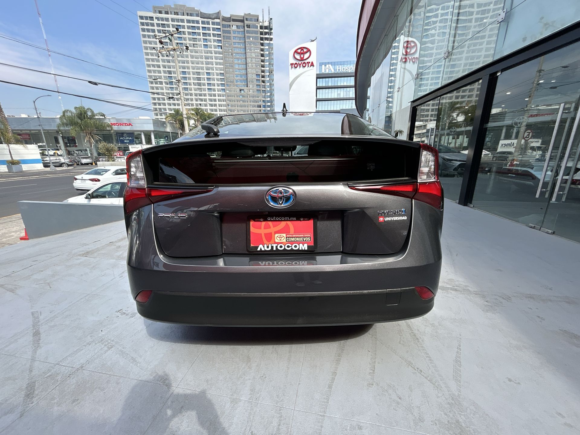 2020 Toyota PRIUS BASE BASE