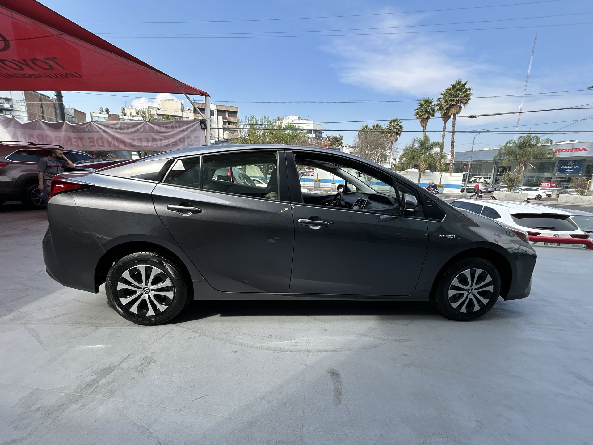 2020 Toyota PRIUS BASE BASE