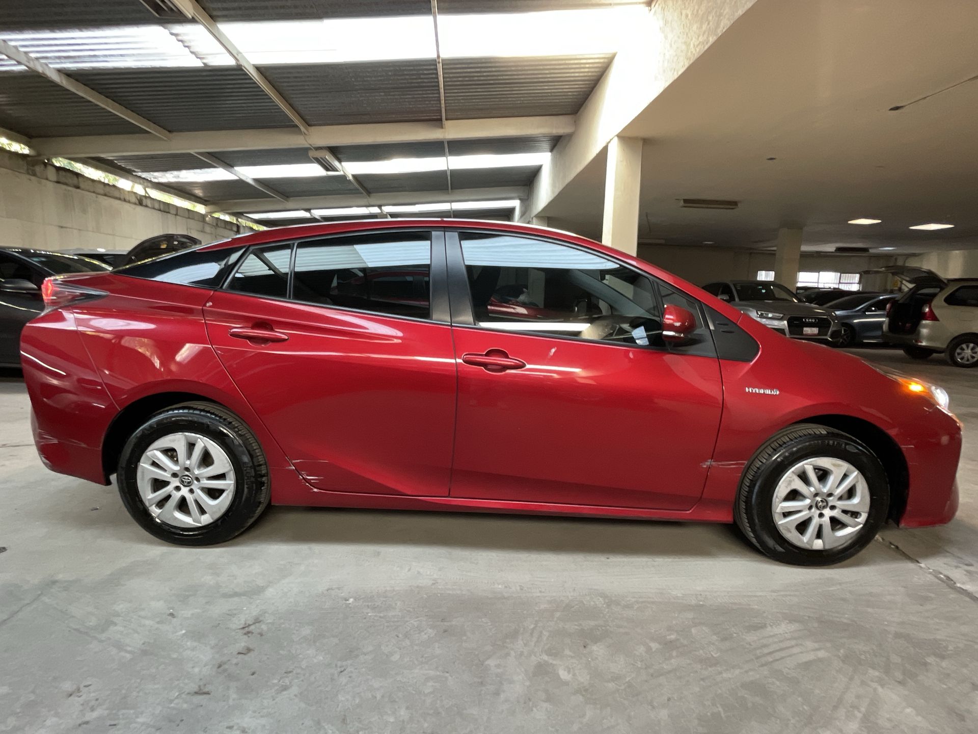 2017 Toyota PRIUS BASE BASE CVT