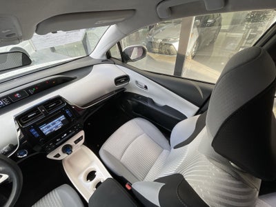 2018 Toyota PRIUS PREMIUM AT