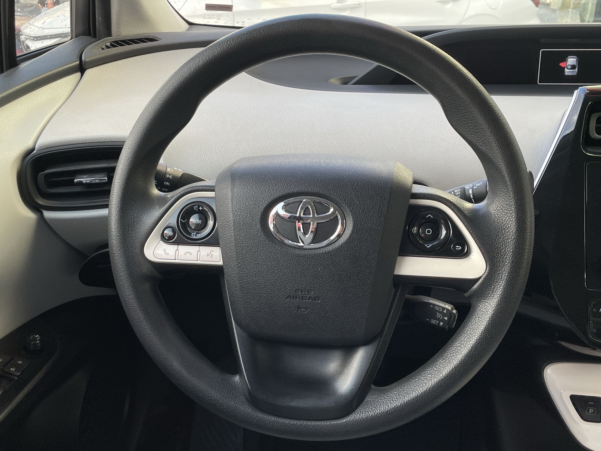 2018 Toyota PRIUS PREMIUM AT