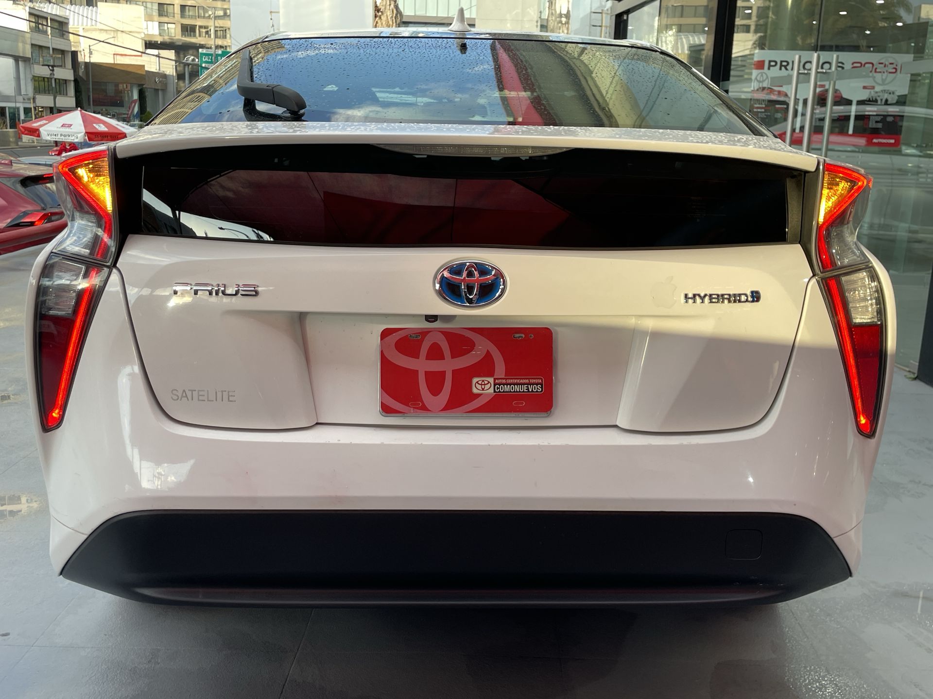 2018 Toyota PRIUS PREMIUM AT