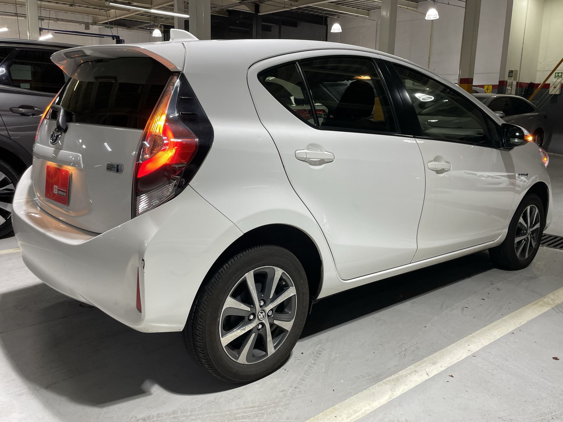 2018 Toyota PRIUS 1.5 HYBRID AUTO