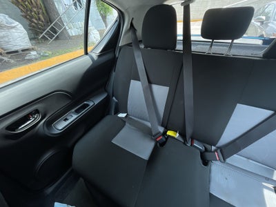 2021 Toyota PRIUS PRIUS C