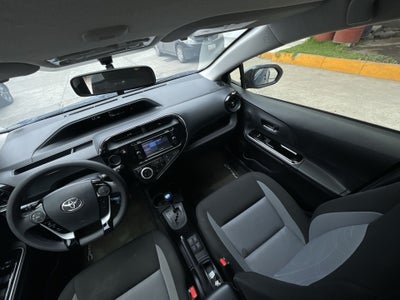 2021 Toyota PRIUS PRIUS C