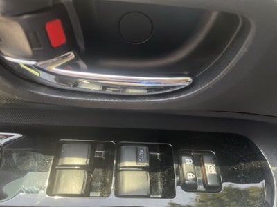 2021 Toyota PRIUS PRIUS C