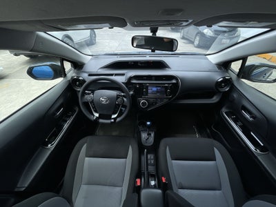 2021 Toyota PRIUS PRIUS C