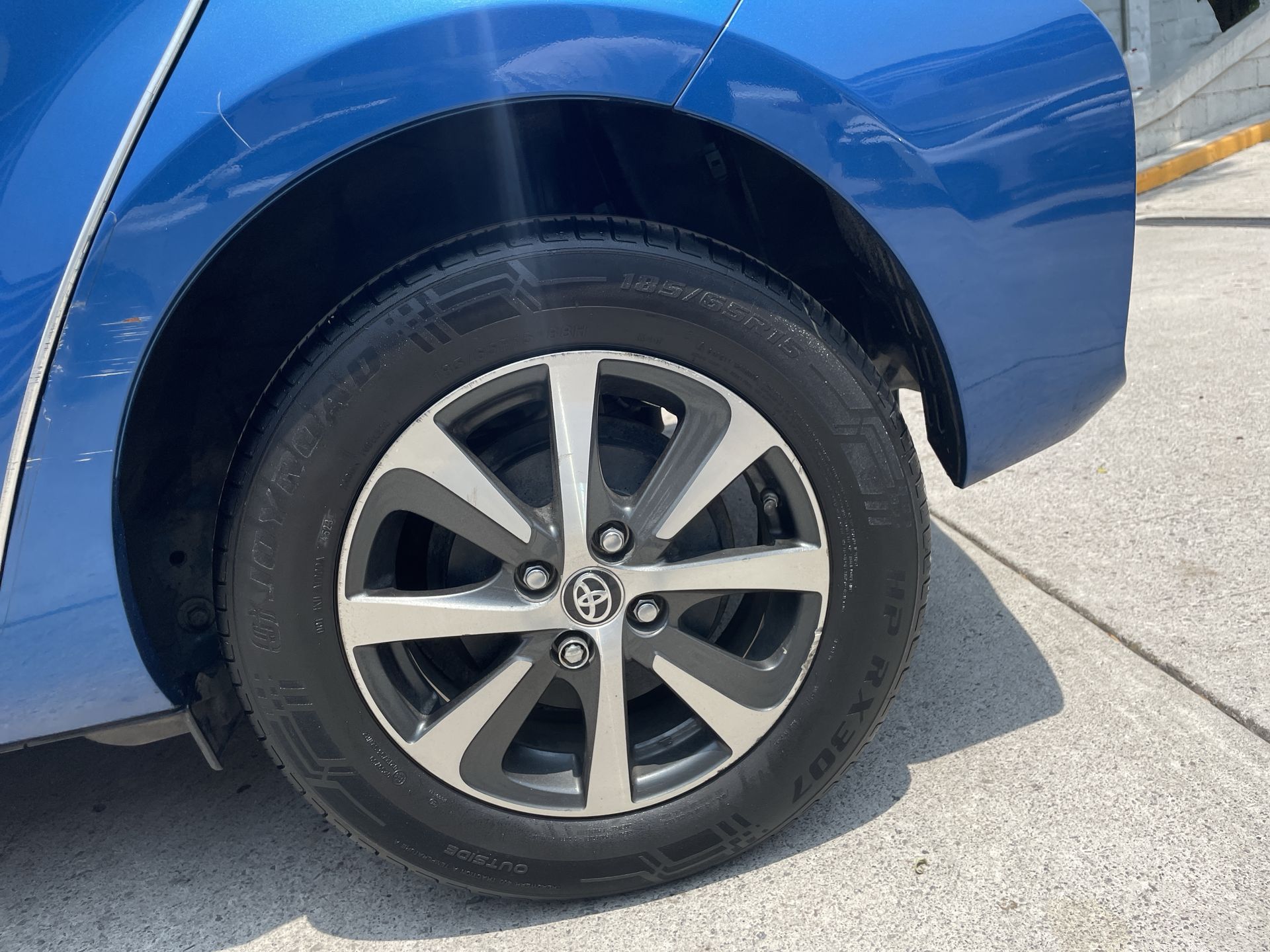 2021 Toyota PRIUS PRIUS C