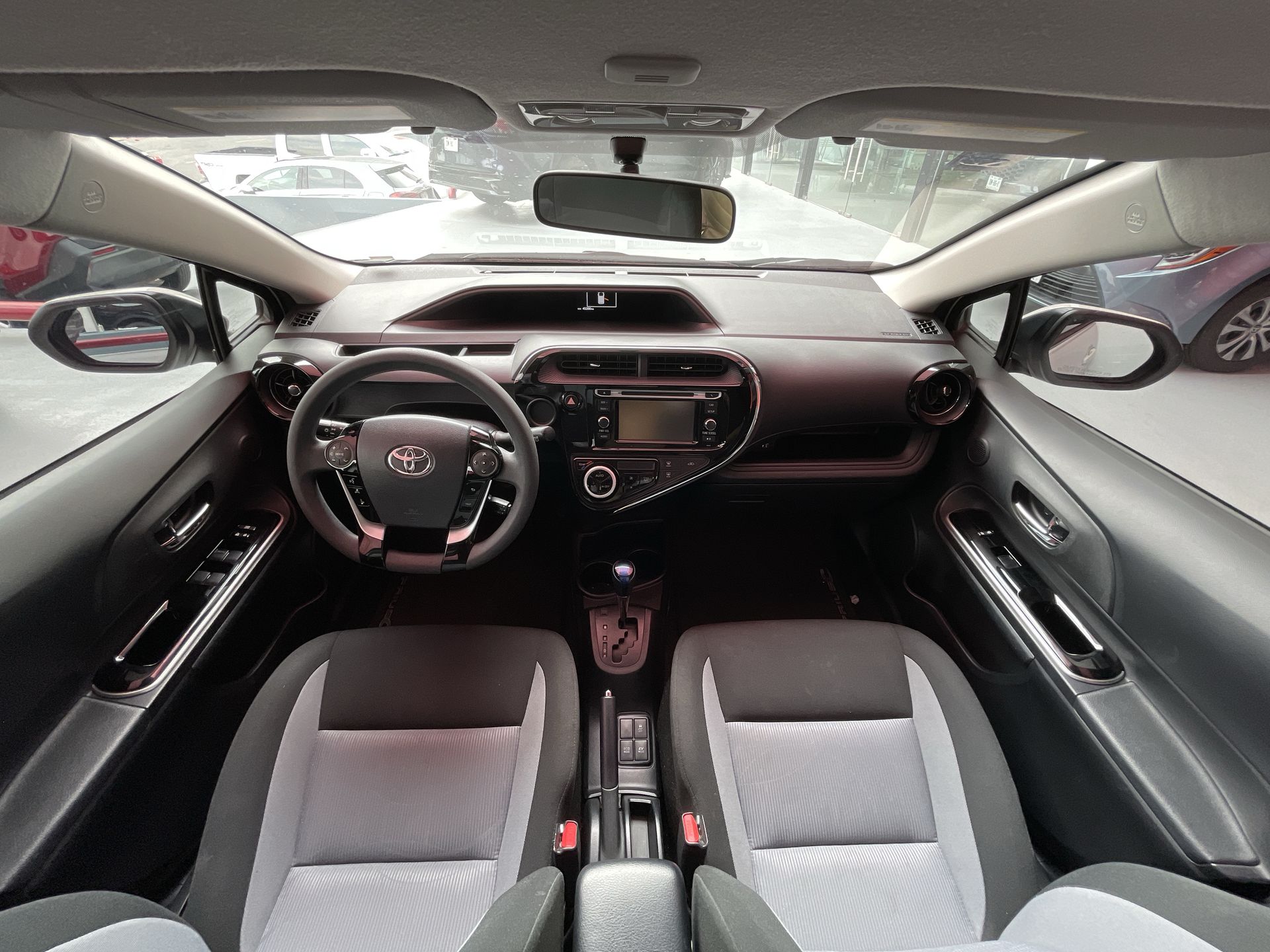2020 Toyota PRIUS BASE PRIUS C