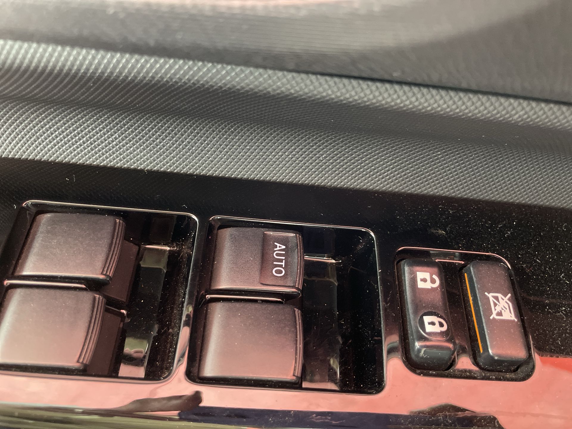 2020 Toyota PRIUS BASE PRIUS C