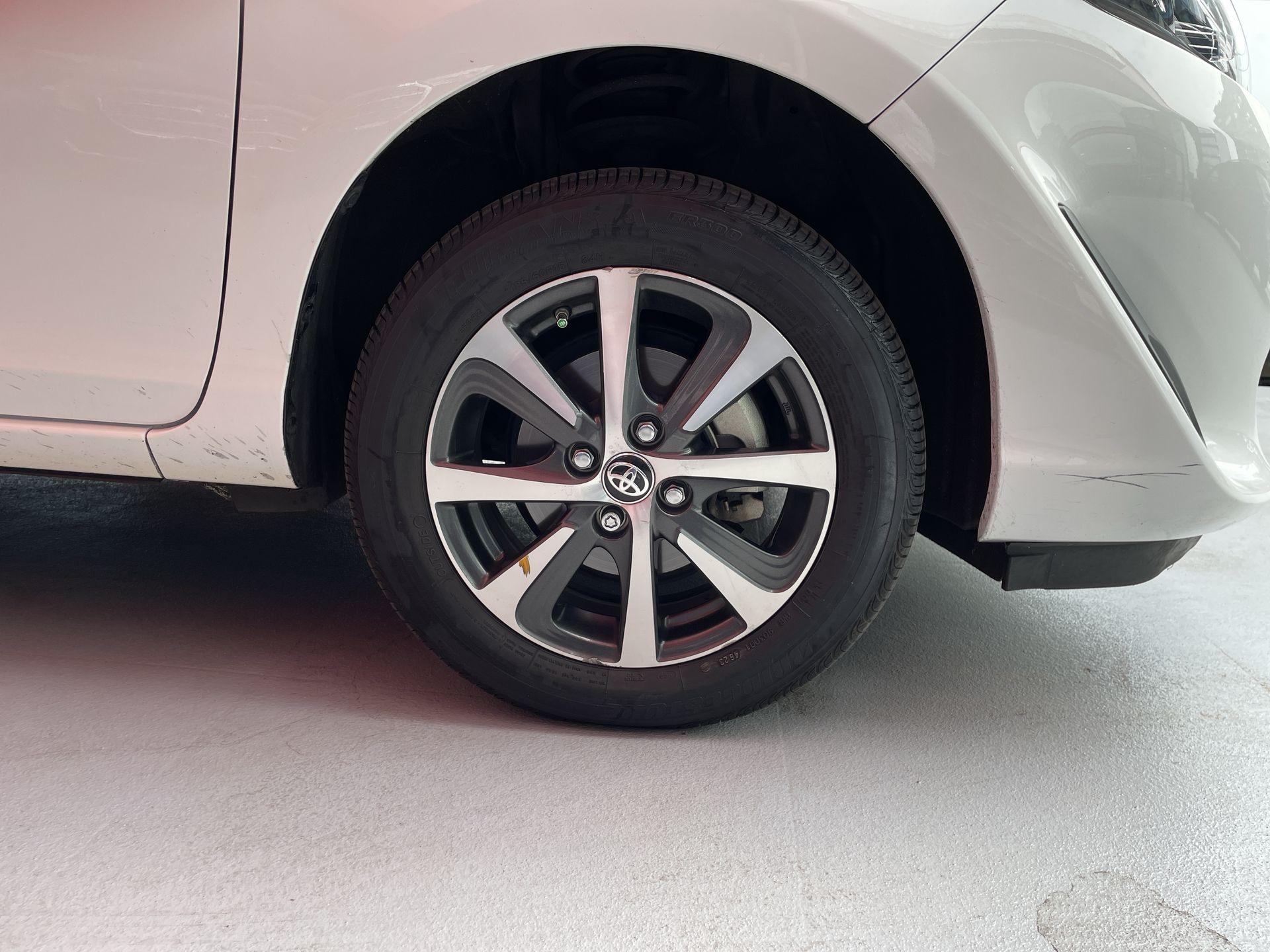 2020 Toyota PRIUS BASE PRIUS C