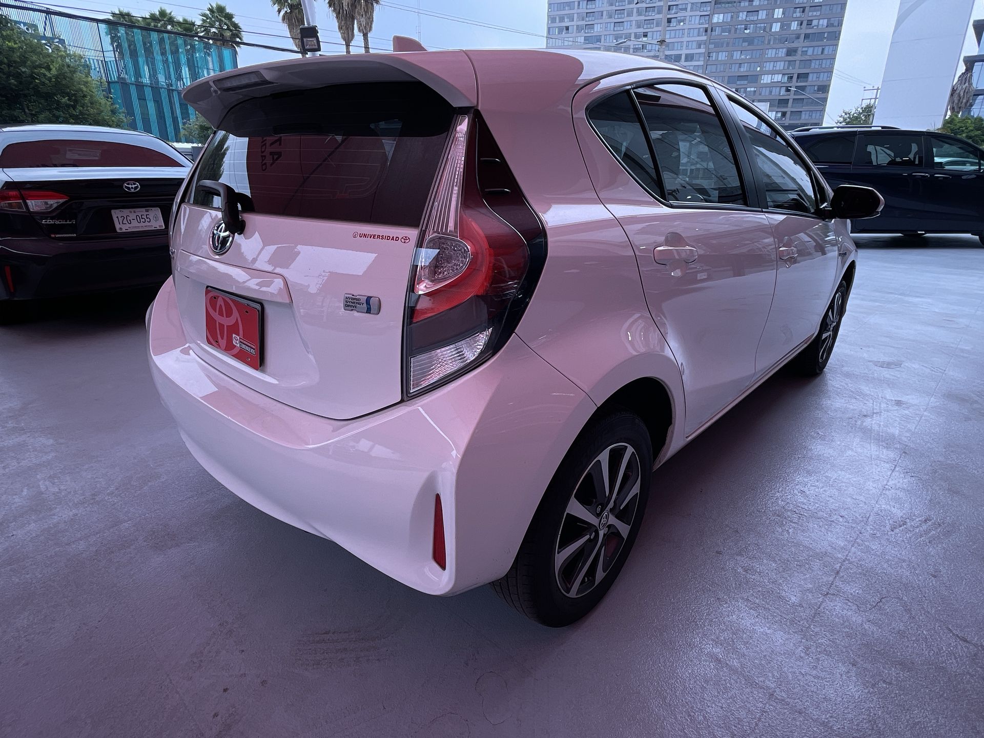 2020 Toyota PRIUS BASE PRIUS C