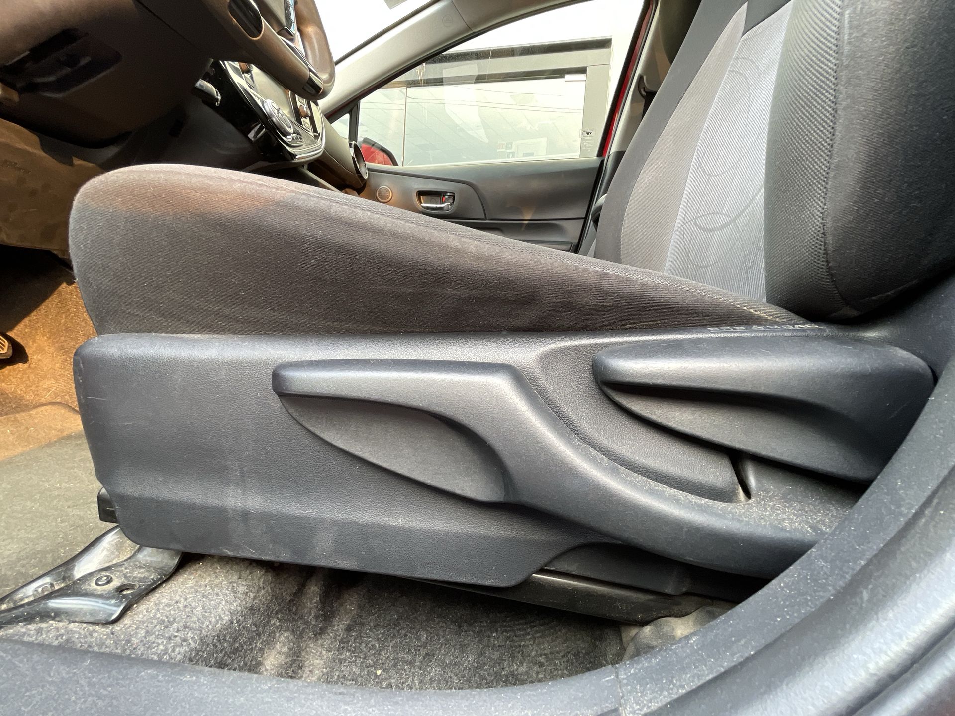 2021 Toyota PRIUS PRIUS C