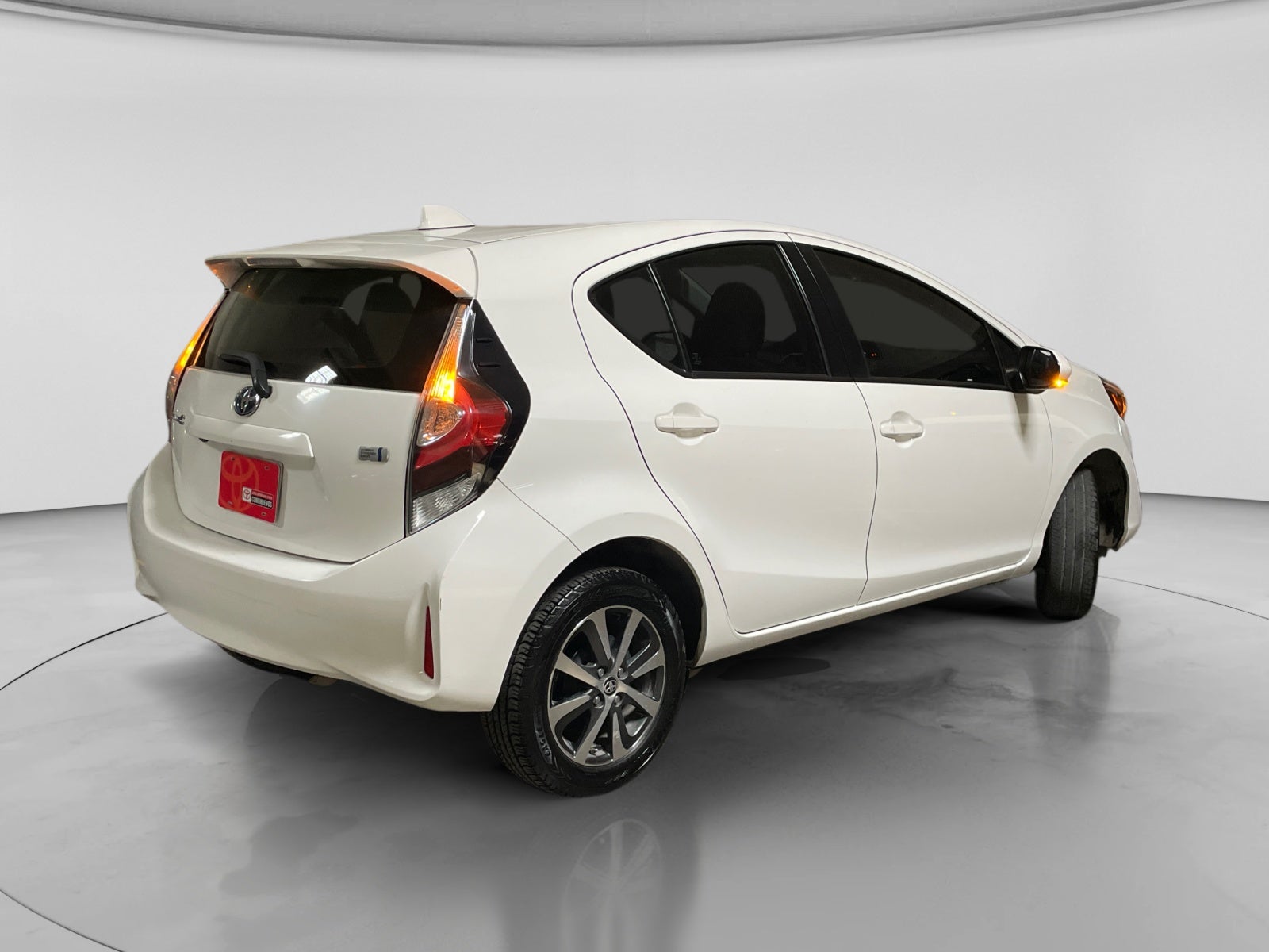 2021 Toyota PRIUS BASE PRIUS C