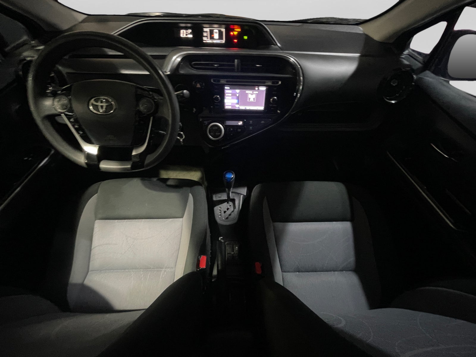 2018 Toyota PRIUS BASE 1.5 HYBRID AUTO