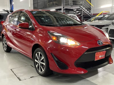 2018 Toyota PRIUS BASE 1.5 HYBRID AUTO
