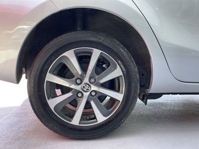 2021 Toyota PRIUS BASE BASE