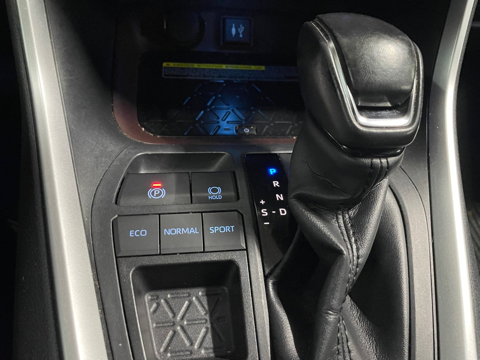 2019 Toyota RAV4 2.5 LIMITED HYBRID AT