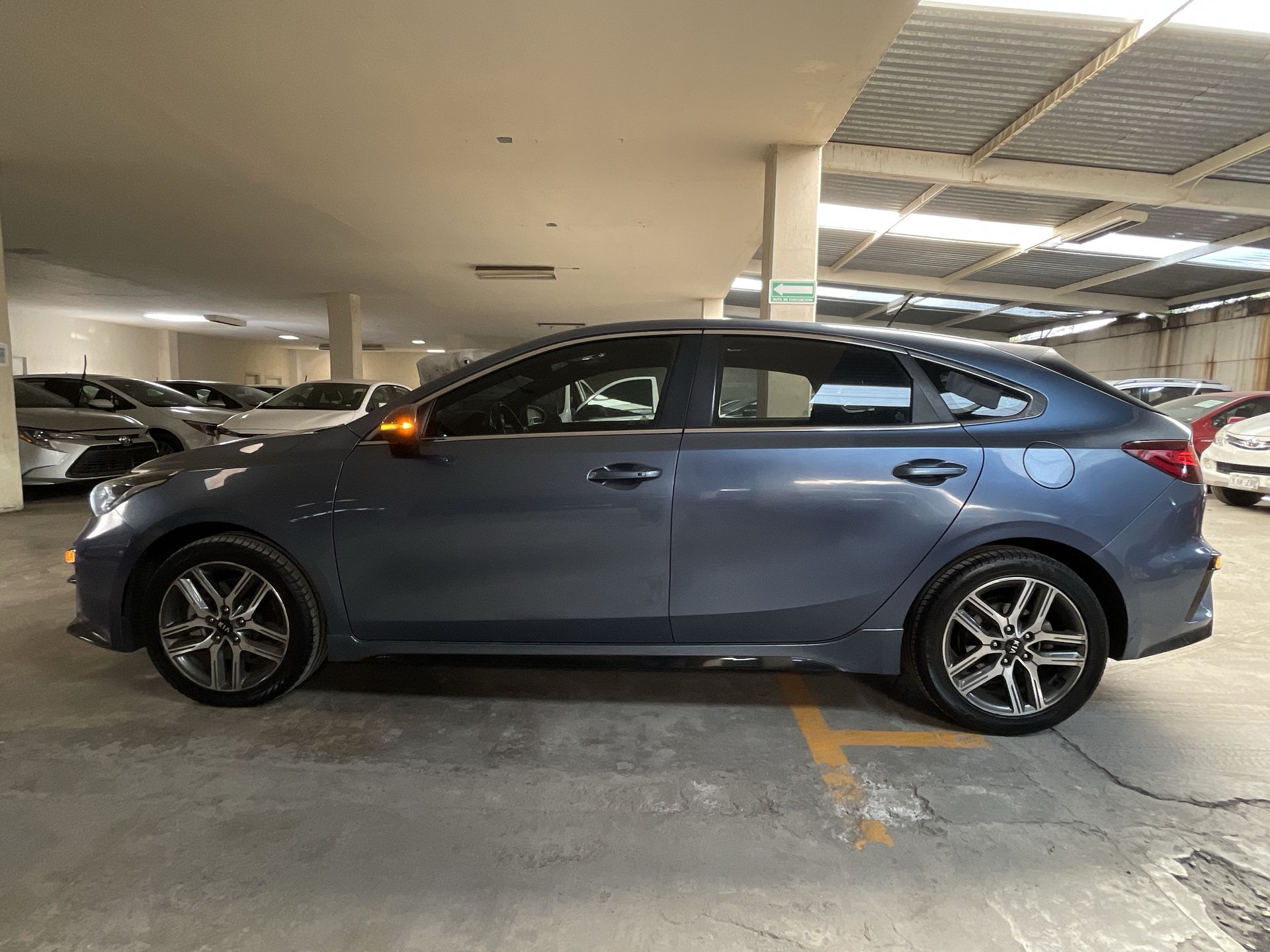 2019 Kia FORTE GT AT