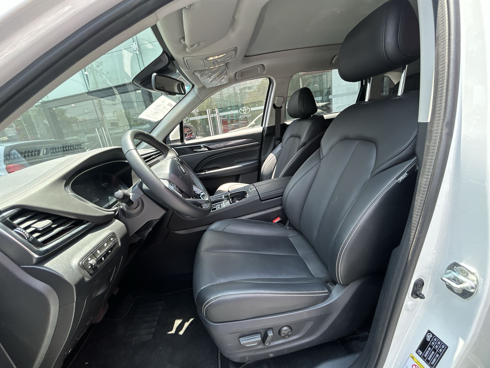 2023 Dodge JOURNEY SPORT