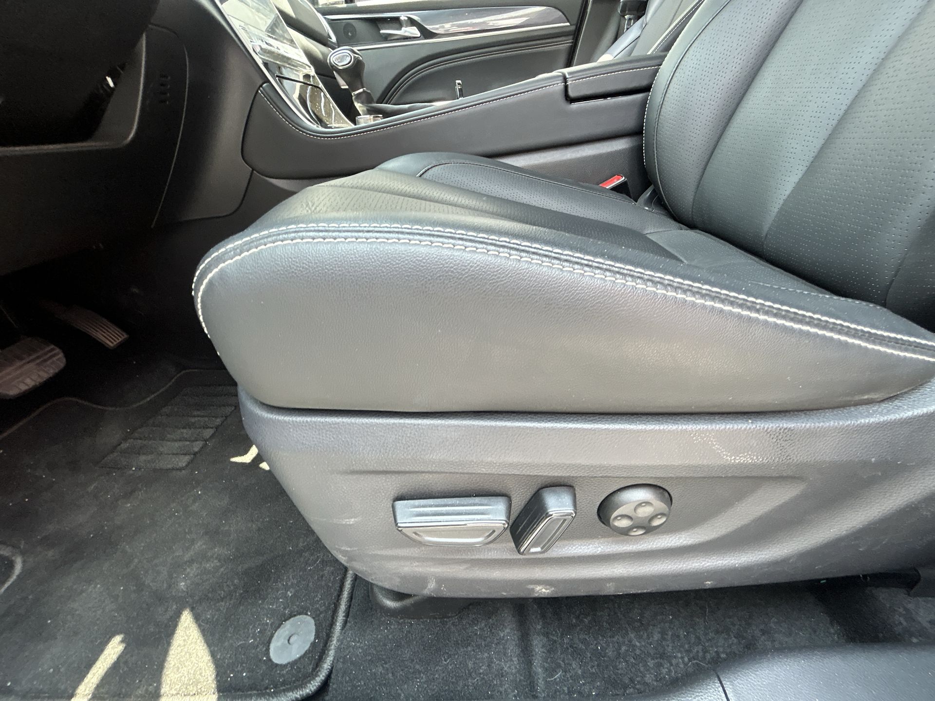 2023 Dodge JOURNEY SPORT